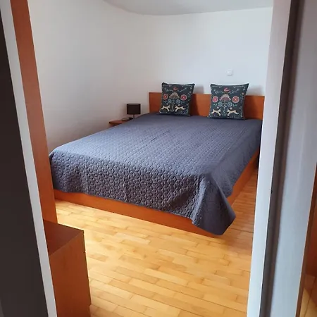 Schoene Ferienwohnung In Zaton شقة زاتون